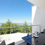 بيت ضيافة Inis 4*