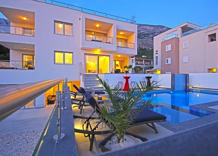 Inis Gasthuis Makarska