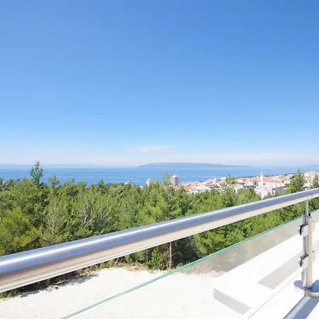 Guest house Inis Makarska