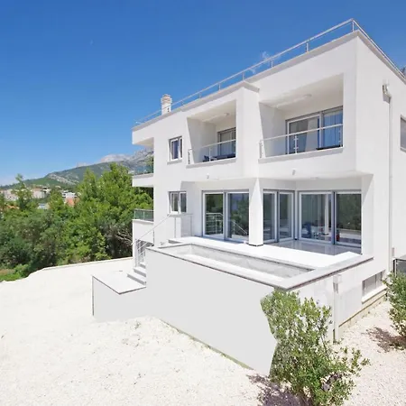 Inis Casa de hóspedes Makarska