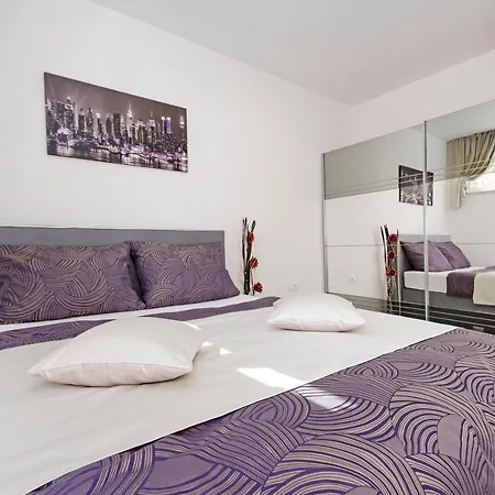 Inis Casa de hóspedes Makarska